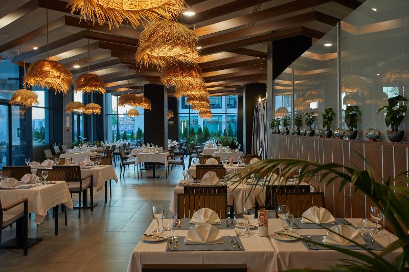 Secrets Sunny Beach Resort & Spa - Restoran