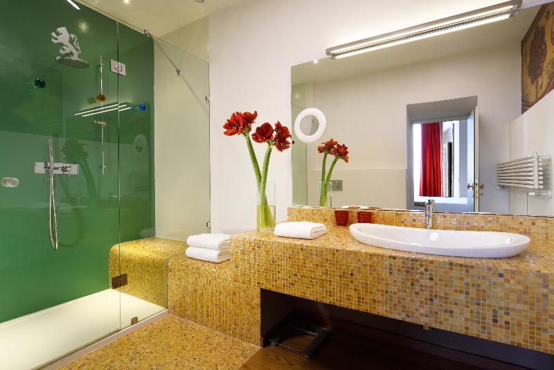 Leone Blu Suites | UNA Esperienze - Oda