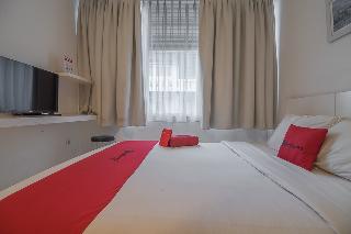 RedDoorz Plus near Parahyangan University fotoÄŸrafÄ±