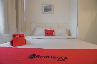 RedDoorz Plus near Parahyangan University fotoÄŸrafÄ±