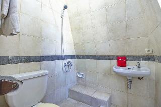 RedDoorz Plus near Parahyangan University fotoÄŸrafÄ±