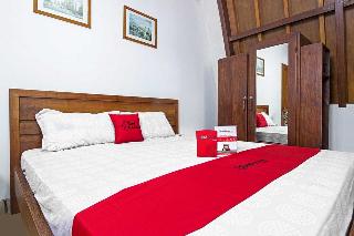 RedDoorz Plus near Parahyangan University fotoÄŸrafÄ±