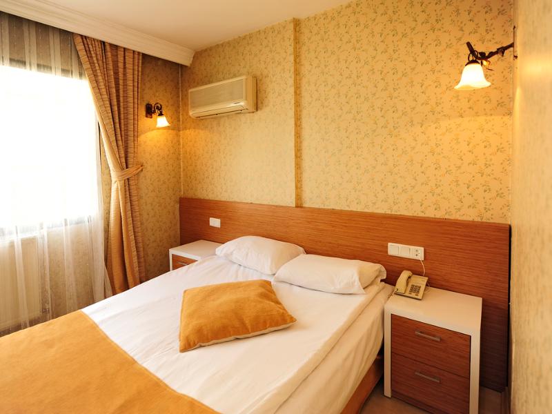 Ustun Otel Alsancak - Oda