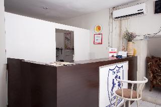 RedDoorz Plus near Galaxy Mall fotoÄŸrafÄ±