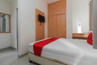 RedDoorz Plus near Galaxy Bekasi fotoÄŸrafÄ±