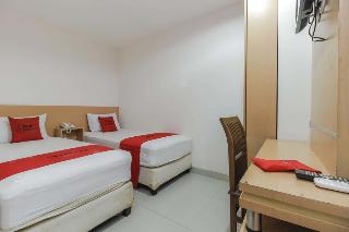 RedDoorz Plus near Galaxy Bekasi fotoÄŸrafÄ±