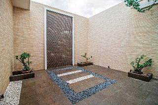 RedDoorz Plus @ Cideng Barat fotoÄŸrafÄ±