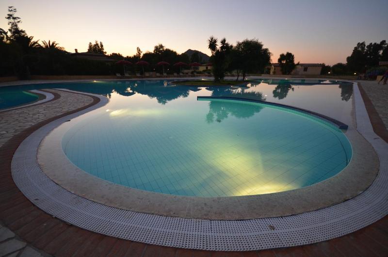 Limone Beach Village - Havuz
