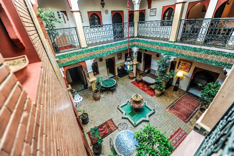 Riad Errabii - Bar