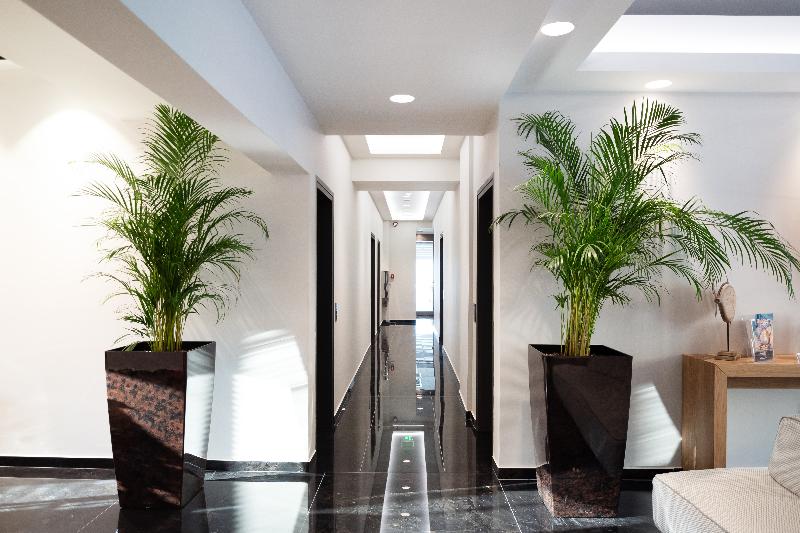 Sea Level Hotel - Lobi