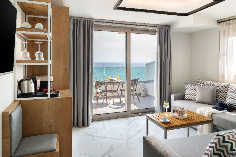 Sea Level Hotel - Oda