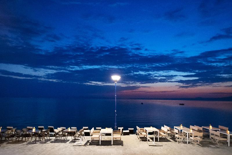 Sea Level Hotel - Restoran