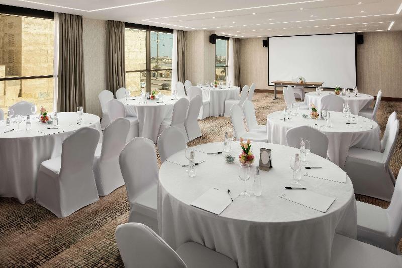 Hilton Garden Inn Al Jubail, Saudi Arabia - Toplantı