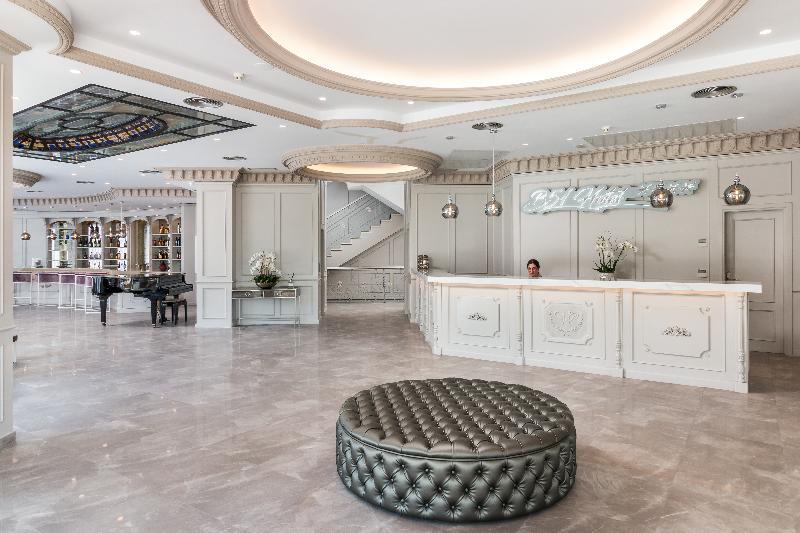 B51 Boutique Hotel Puerto Banus - Lobi