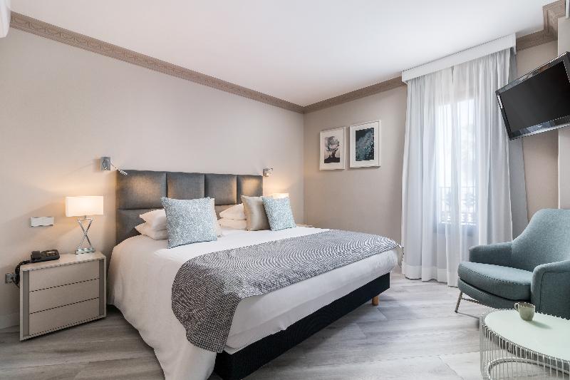 B51 Boutique Hotel Puerto Banus - Oda