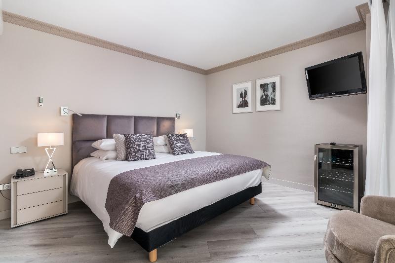 B51 Boutique Hotel Puerto Banus - Oda