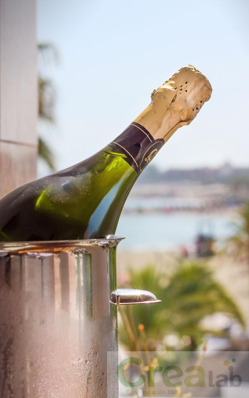 B51 Boutique Hotel Puerto Banus - Oda