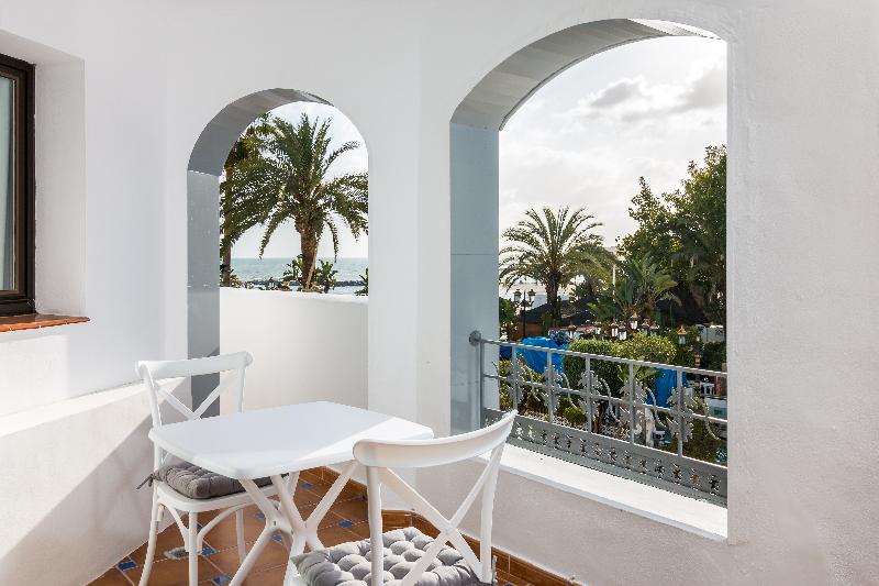 B51 Boutique Hotel Puerto Banus - Oda