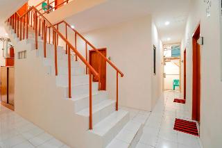 RedDoorz Plus near Ciputra World Kuningan 2 fotoÄŸrafÄ±