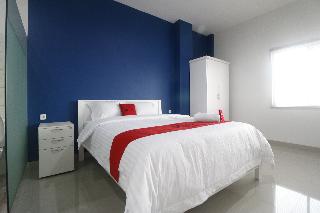 RedDoorz Plus near Living Plaza Jababeka fotoÄŸrafÄ±