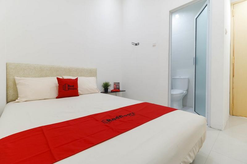 RedDoorz Plus @ Kapuk Business Park - Oda