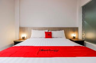 RedDoorz Plus @ TB Simatupang fotoÄŸrafÄ±