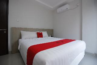 RedDoorz Plus @ TB Simatupang fotoÄŸrafÄ±