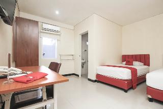 RedDoorz Plus @ Jalan Pemuda Jakarta fotoÄŸrafÄ±