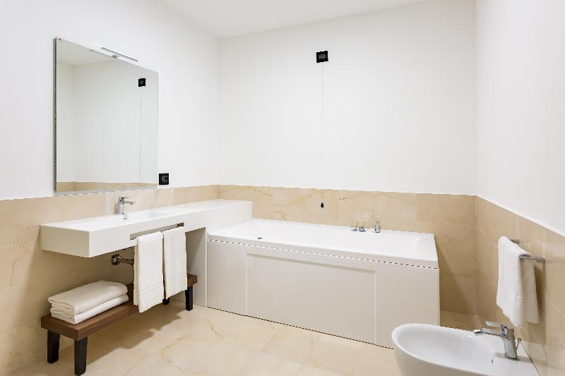 Room of Andrea - Oda