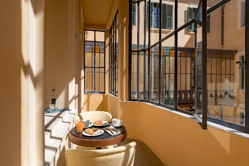 Room of Andrea - Oda