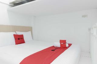 RedDoorz near Hayam Wuruk fotoÄŸrafÄ±
