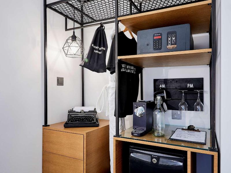 Studio One Hotel - Oda