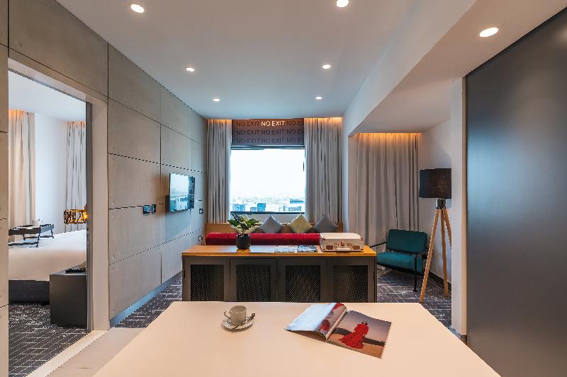 Studio One Hotel - Oda