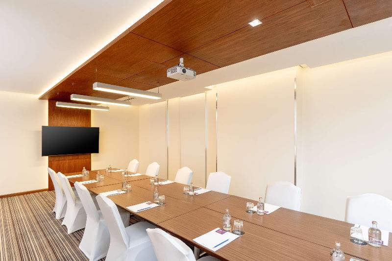 Hyatt Place Dubai/Wasl District - Toplantı