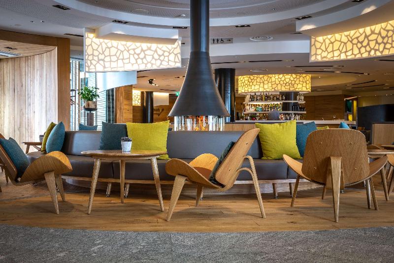 Radisson Blu Hotel Reussen, Andermatt - Bar