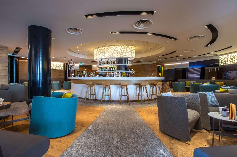 Radisson Blu Hotel Reussen, Andermatt - Bar