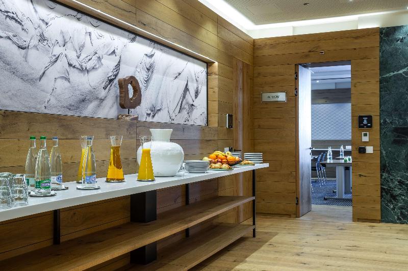 Radisson Blu Hotel Reussen, Andermatt - Toplantı