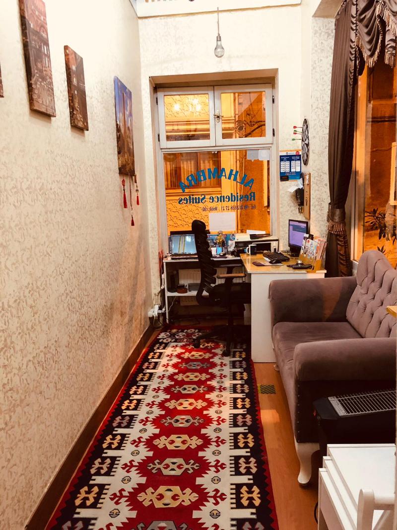 Alhambra Apart Hotel - Lobi