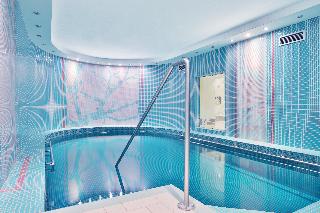 Sun Palace Wellness Hotel Marianske Lazne fotoÄŸrafÄ±