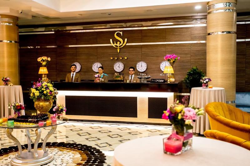 West Shine Hotel - Lobi