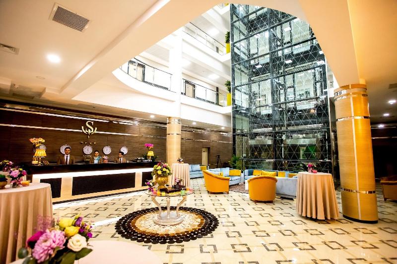 West Shine Hotel - Lobi