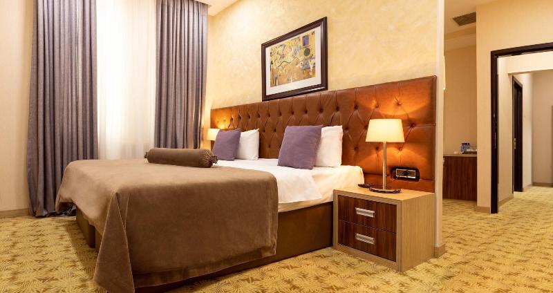 West Shine Hotel - Oda