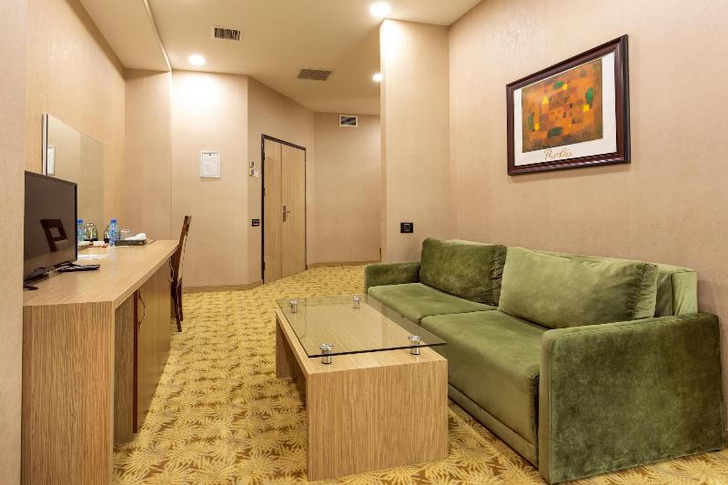 West Shine Hotel - Oda