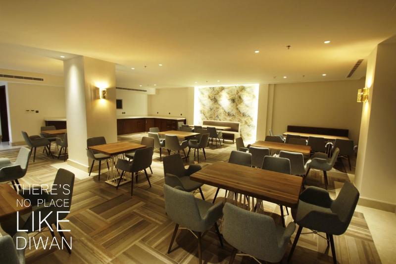 Diwan Residence Al Naeem - Restoran