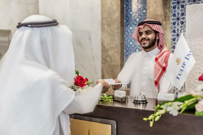 Tulip Inn Al Dar Rawafed - Lobi