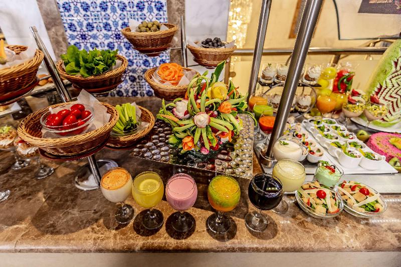 Tulip Inn Al Dar Rawafed - Restoran