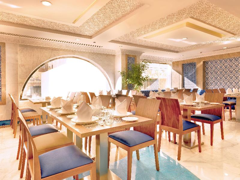 Tulip Inn Al Dar Rawafed - Restoran