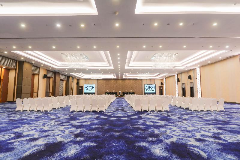 Aston Kartika Grogol Hotel And Conference Center - Toplantı