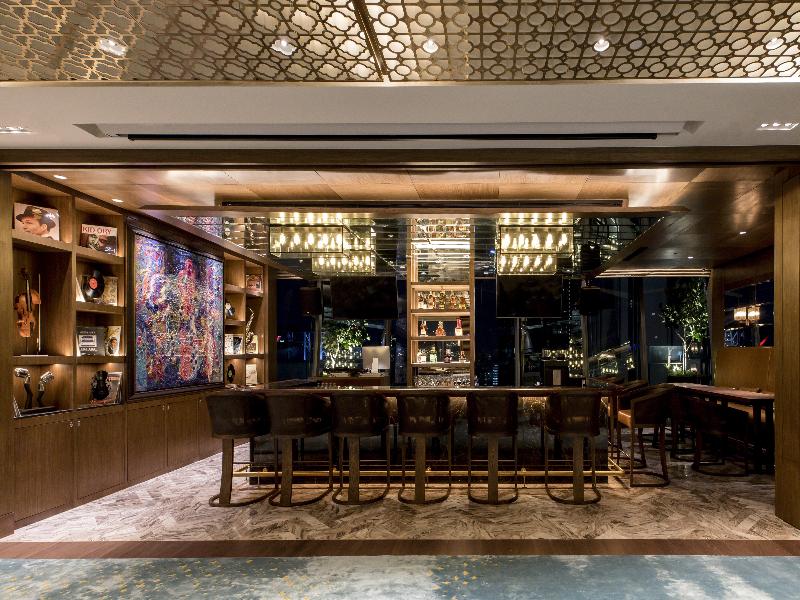 Hyatt Regency Bangkok Sukhumvit - Bar
