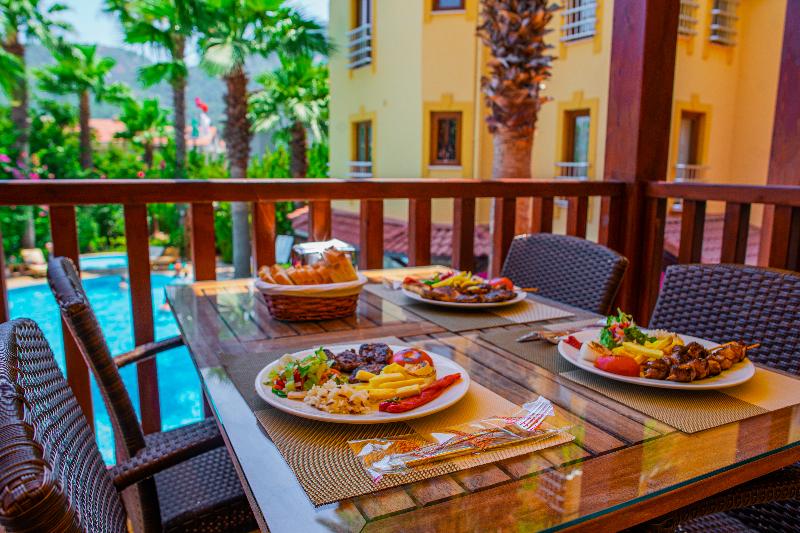 Dores Residence - Restoran